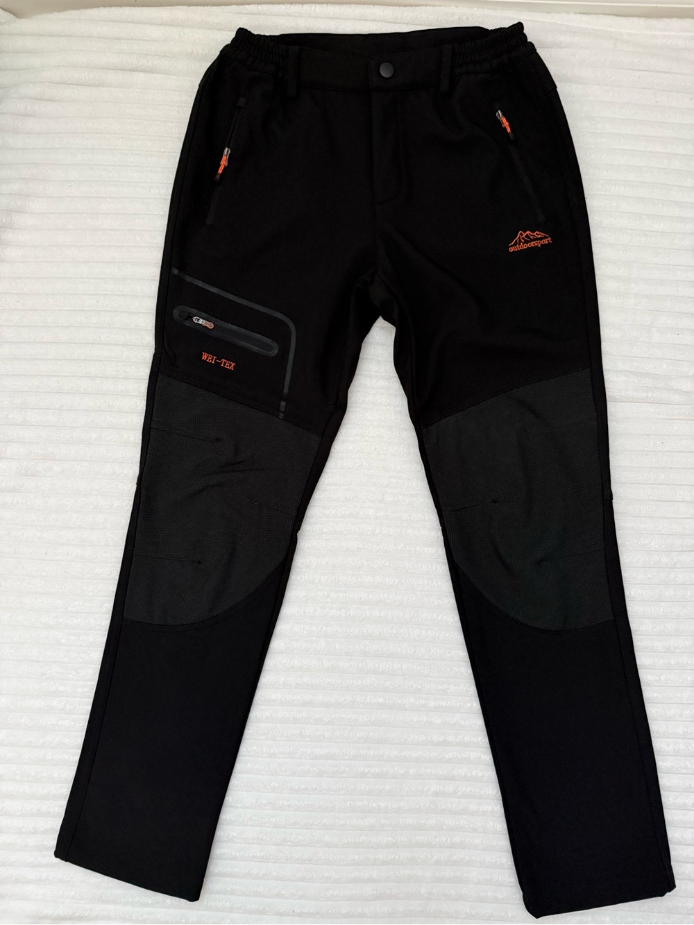 Outdoor sports Men's Black Softshell Outdoor Pants - NWOT